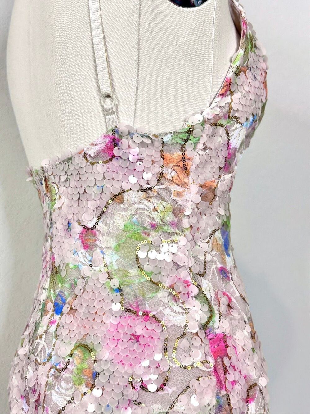 Bella Barnett Floral Sequin Bodycon Mini Dress XS Blush Cocktail Party Date HoCo - Picture 16 of 16